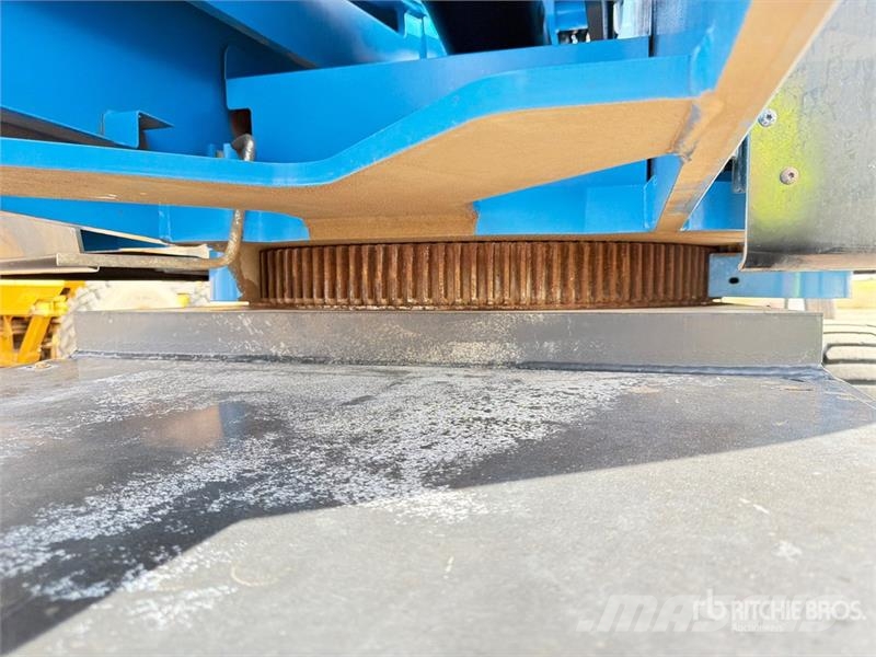 Genie S85XC 4WD Diesel Telescopic Boom Lift Teleskopiskie pacēlāji