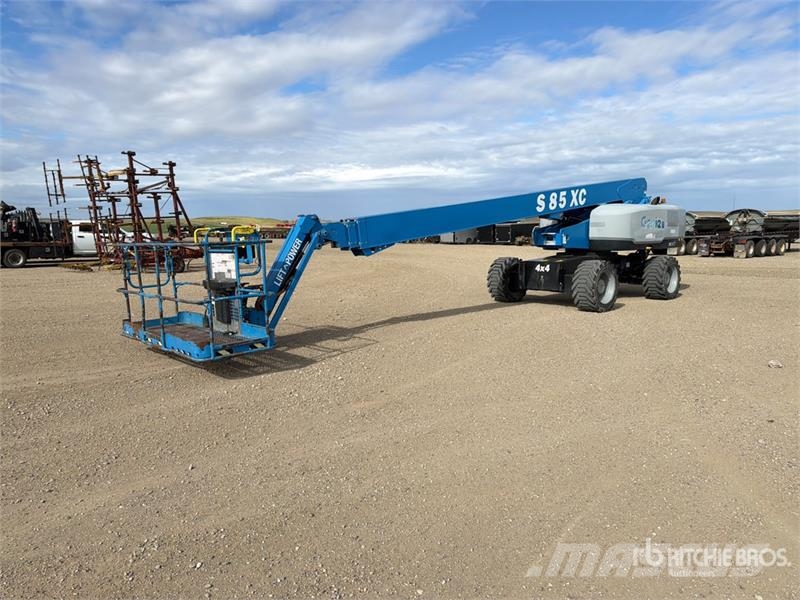 Genie S85XC 4WD Diesel Telescopic Boom Lift Teleskopiskie pacēlāji