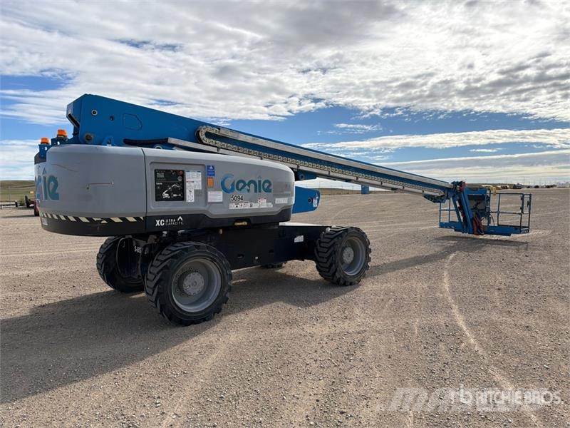 Genie S85XC 4WD Diesel Telescopic Boom Lift Teleskopiskie pacēlāji