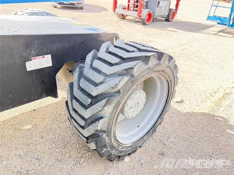 Genie S85XC 4WD Diesel Telescopic Boom Lift Teleskopiskie pacēlāji