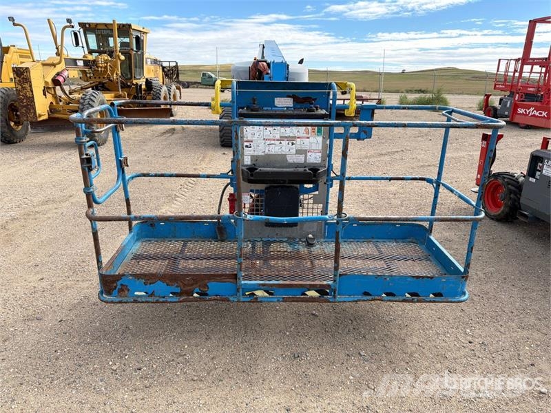 Genie S85XC 4WD Diesel Telescopic Boom Lift Teleskopiskie pacēlāji