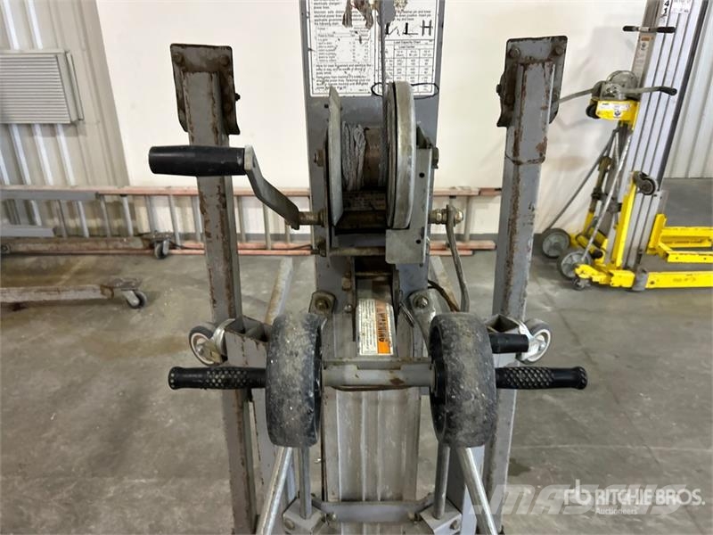 Genie SLC-24 Material Hoist Csörlők, emelőberendezések és anyagmozgató liftek