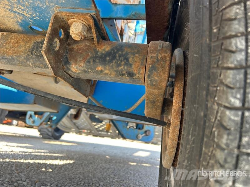 Genie TZ-34/20 Towable Lift Vlečne dvižne ploščadi