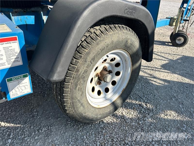 Genie TZ-34/20 Towable Lift Vlečne dvižne ploščadi