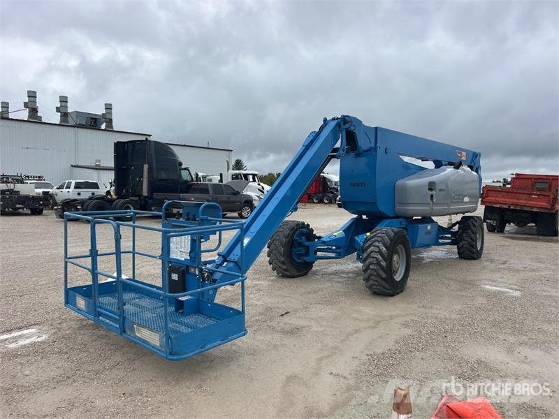 Genie Z-135 4WD Diesel Articulating Boom Lift Strēles pacēlāji