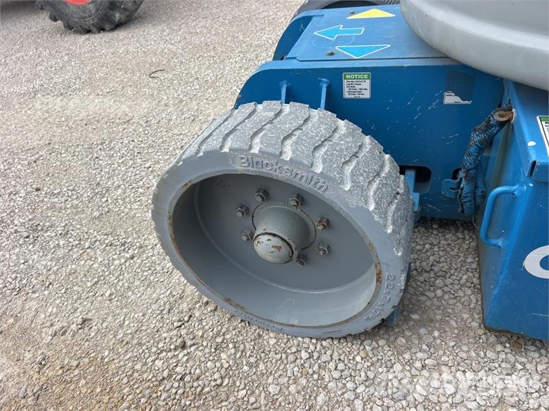 Genie Z-30/20N Gelenkteleskoparbeitsbühnen