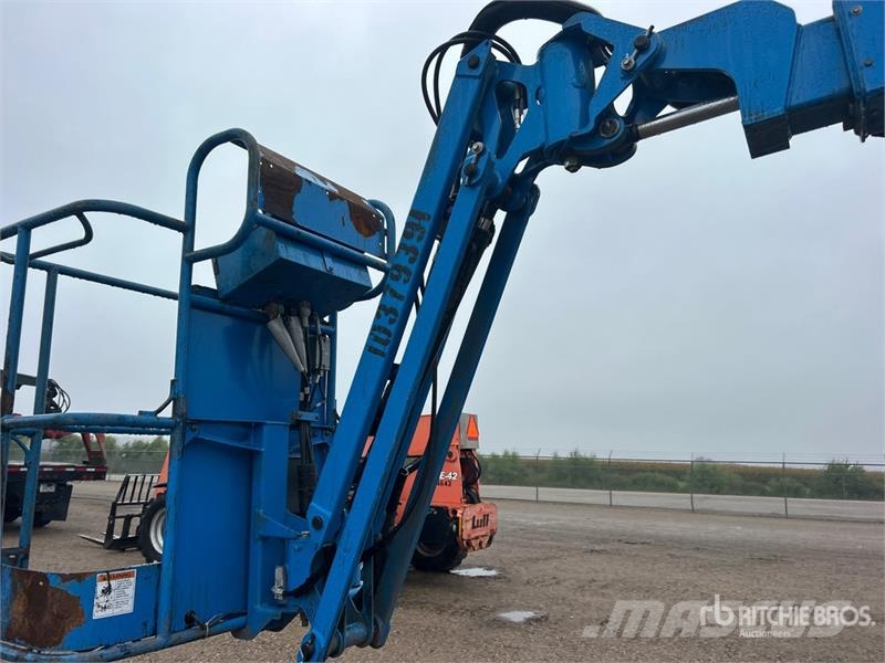Genie Z-30/20N Articulated boom lifts