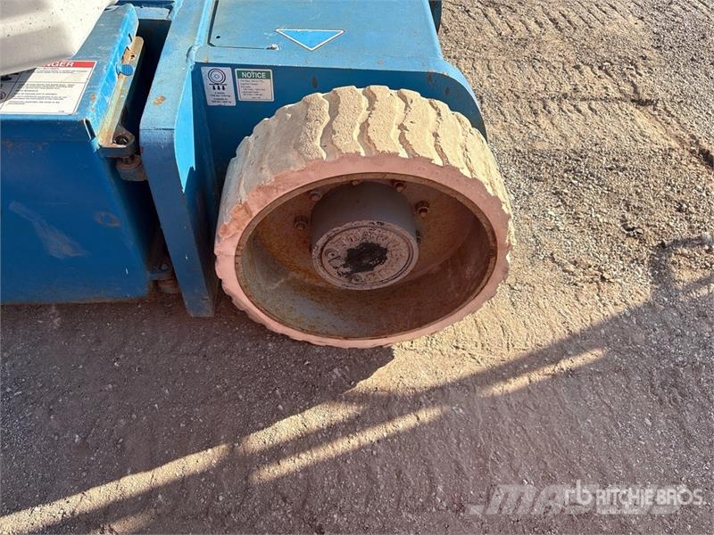 Genie Z-30/20N Zglobne dvižne ploščadi