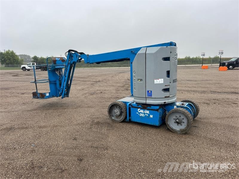 Genie Z-30/20N Articulated boom lifts