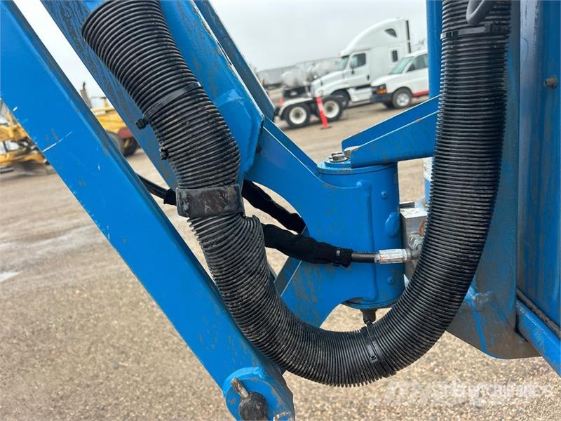 Genie Z-30/20N Articulated boom lifts