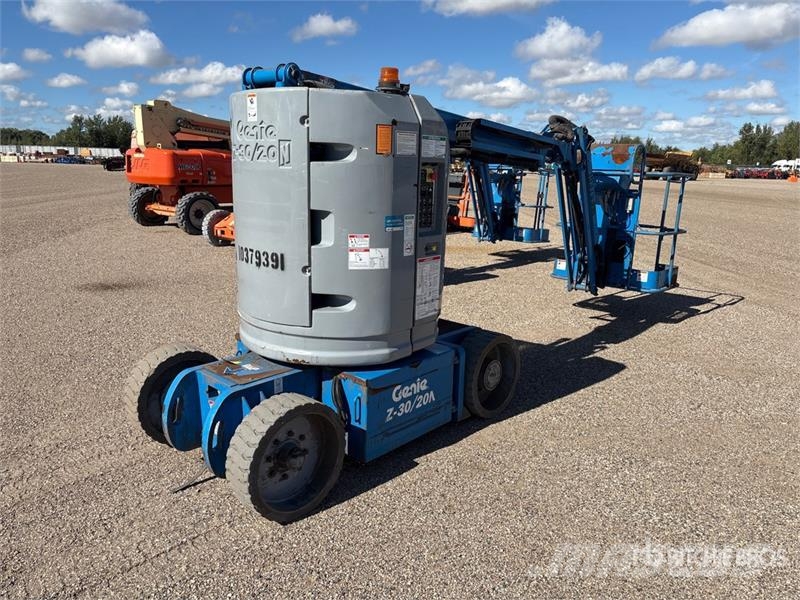 Genie Z-30/20N RJ 2WD Electric Articulating Boom Lift Gelenkteleskoparbeitsbühnen