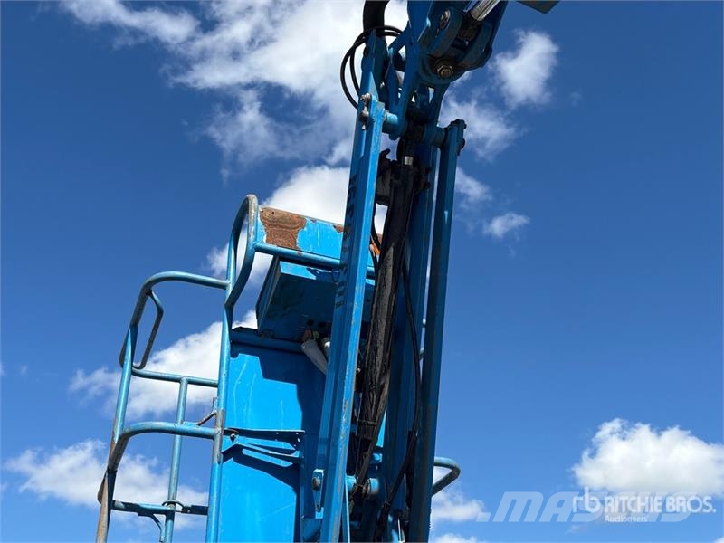 Genie Z-30/20N RJ 2WD Electric Articulating Boom Lift Gelenkteleskoparbeitsbühnen