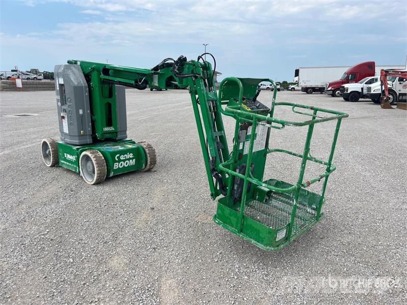 Genie Z-30/20N RJ 2WD Electric Articulating Boom Lift Piattaforme a braccio articolato