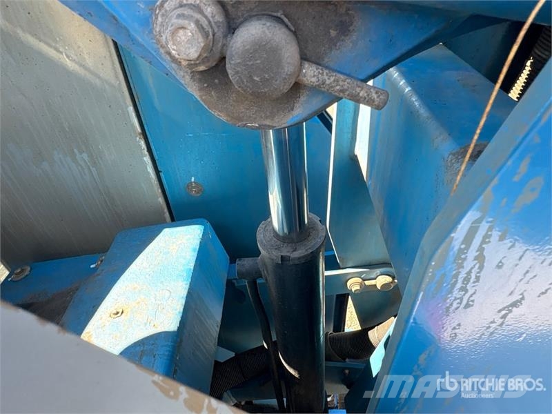 Genie Z-30/20N RJ 2WD Electric Articulating Boom Lift Gelenkteleskoparbeitsbühnen