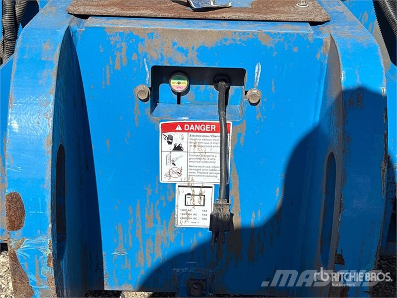 Genie Z-30/20N RJ 2WD Electric Articulating Boom Lift Gelenkteleskoparbeitsbühnen