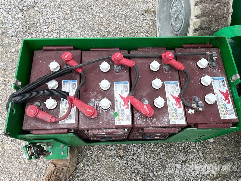 Genie Z-30/20N RJ 2WD Electric Articulating Boom Lift Piattaforme a braccio articolato