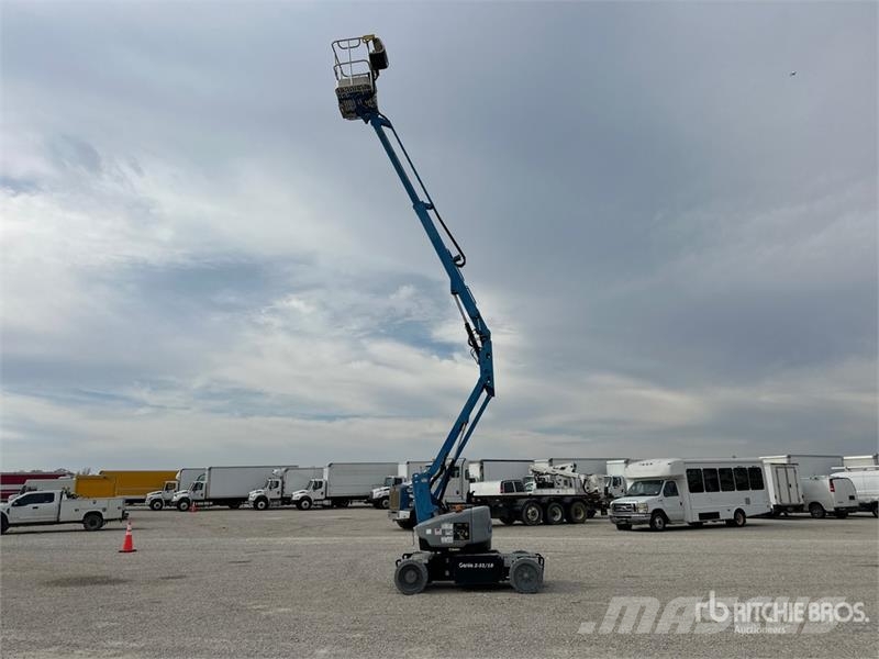 Genie Z-33/18 2WD Electric Articulating Boom Lift Bomlifte med knækarm