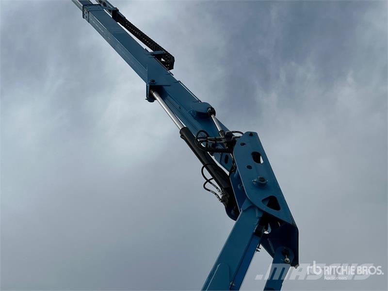 Genie Z-33/18 2WD Electric Articulating Boom Lift Bomlifte med knækarm