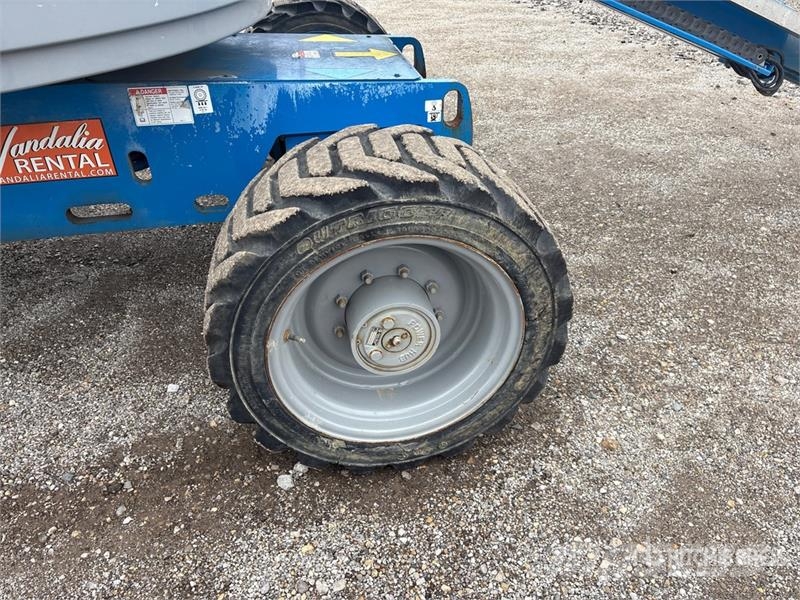 Genie Z-45/25 4WD Diesel Articulating Boom Lift Knikarmhoogwerkers
