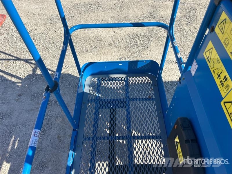 Genie Z-45 IC 4WD Diesel Articulating Boom Lift Kuukulkijat