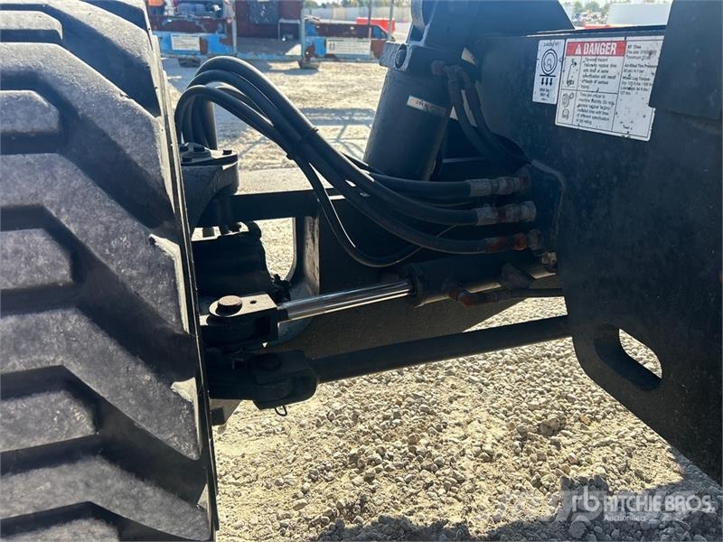 Genie Z-45 IC 4WD Diesel Articulating Boom Lift Kuukulkijat