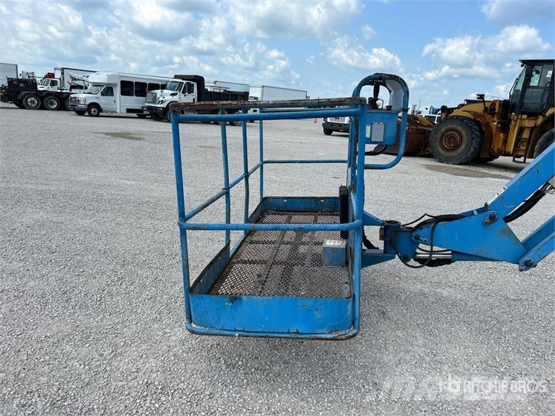 Genie Z-60/34 4WD Diesel Articulating Boom Lift Колінчаті підйомники