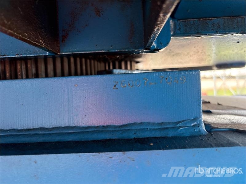 Genie Z-60/34 Articulating Boom Lift رافعات سلة مفصلية