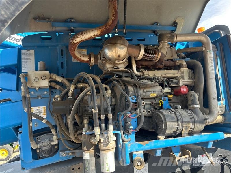 Genie Z-62/40J 4WD Diesel Articulating Boom Lift Articulated boom lifts