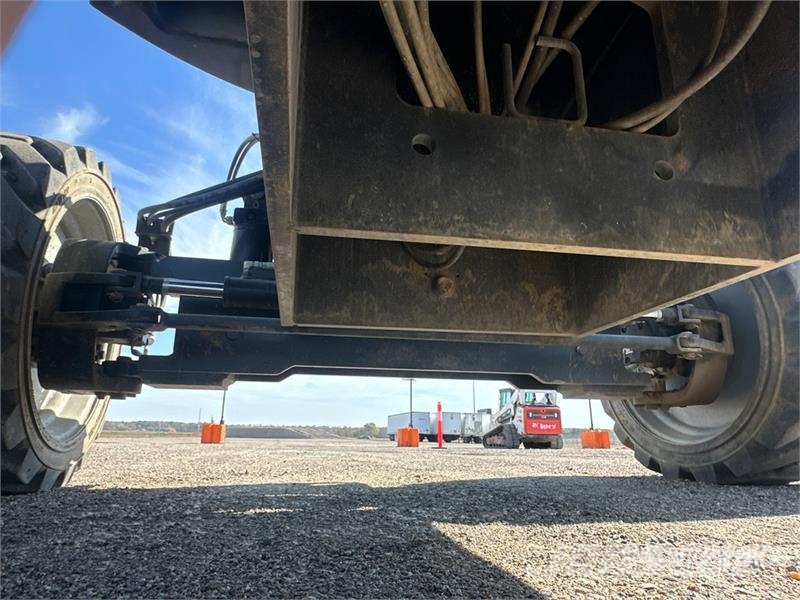 Genie Z-62/40J 4WD Diesel Articulating Boom Lift Articulated boom lifts
