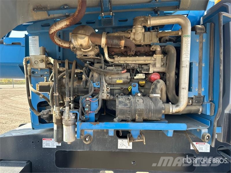 Genie Z-62/40J 4WD Diesel Articulating Boom Lift Articulated boom lifts