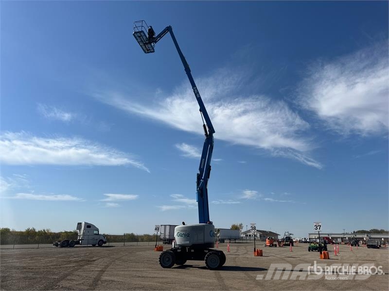 Genie Z-62/40J 4WD Diesel Articulating Boom Lift Articulated boom lifts