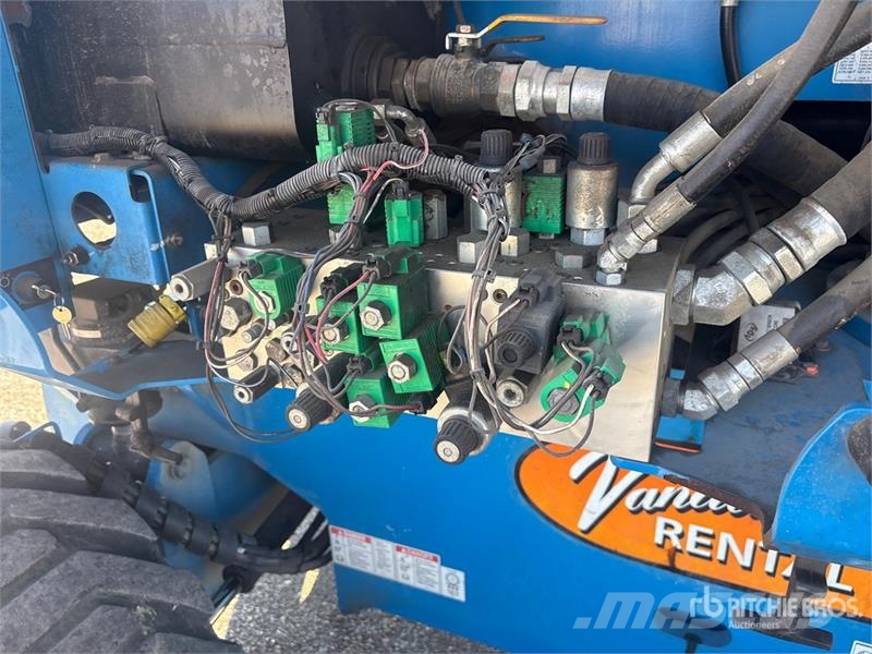 Genie Z-80/60 4WD Diesel Articulating Boom Lift Articulated boom lifts