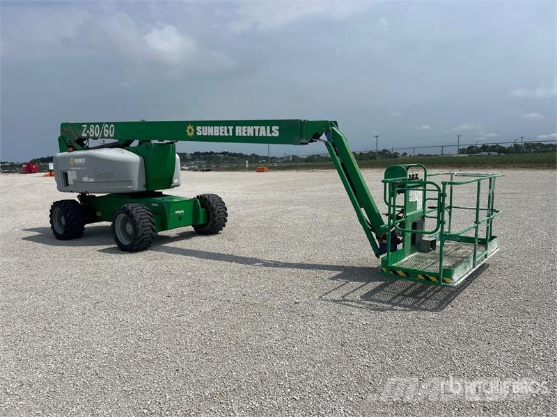 Genie Z-80/60 4WD Diesel Articulating Boom Lift Piattaforme a braccio articolato