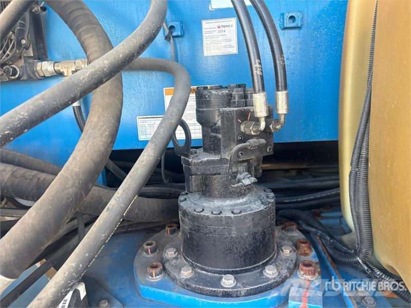 Genie Z-80/60 4WD Diesel Articulating Boom Lift Articulated boom lifts