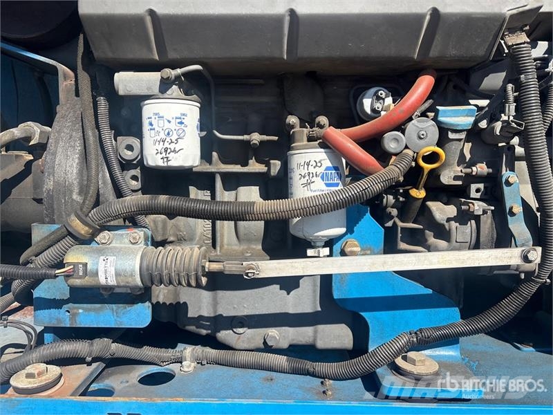Genie Z-80/60 4WD Diesel Articulating Boom Lift Articulated boom lifts