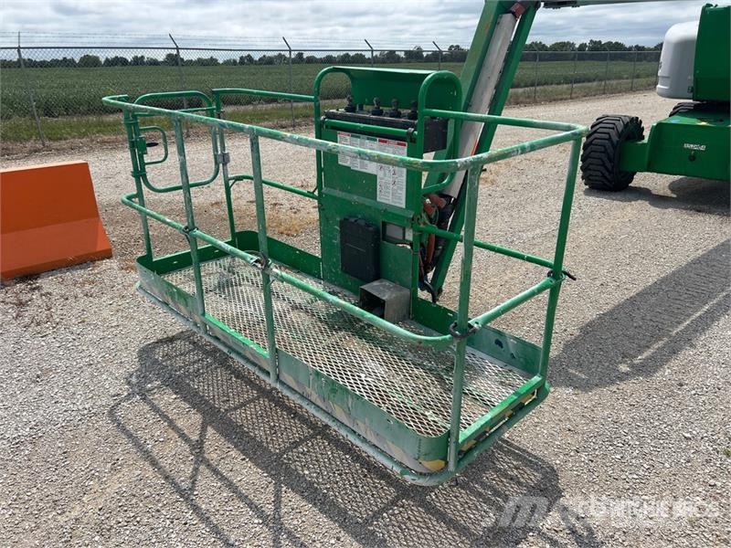 Genie Z-80/60 4WD Diesel Articulating Boom Lift Piattaforme a braccio articolato