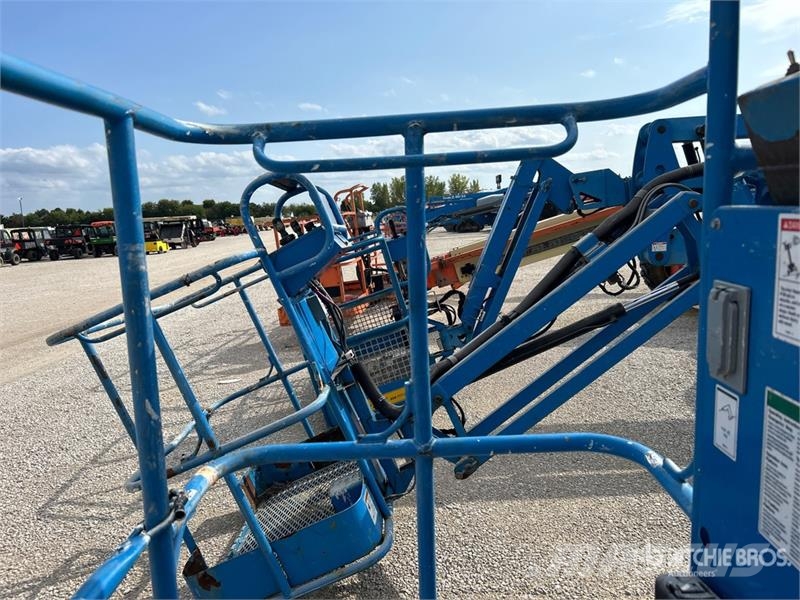 Genie Z34/22N 2WD Electric Articulating Boom Lift Zglobne dvižne ploščadi