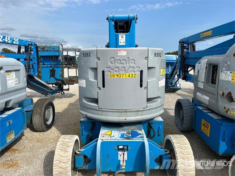Genie Z34/22N 2WD Electric Articulating Boom Lift Zglobne dvižne ploščadi