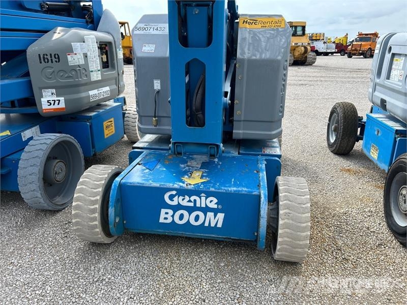 Genie Z34/22N 2WD Electric Articulating Boom Lift Zglobne dvižne ploščadi