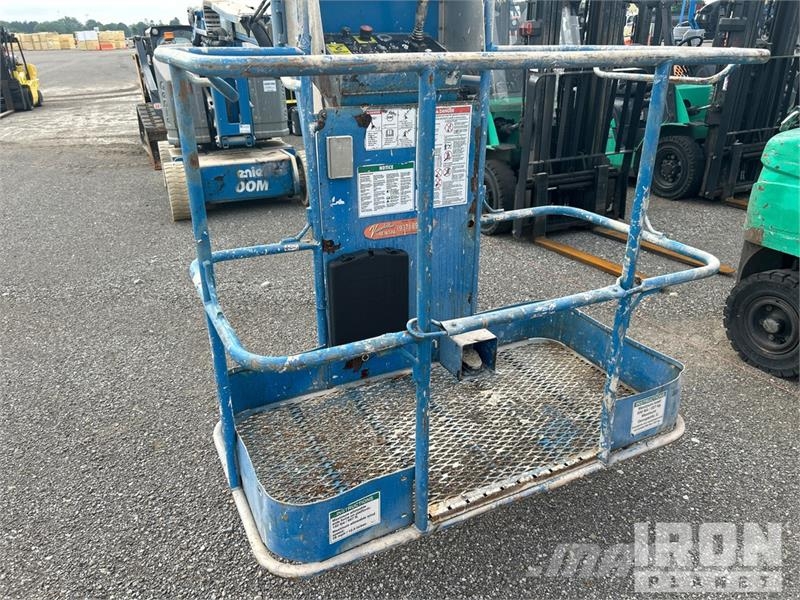 Genie Z34/22N 2WD Electric Articulating Boom Lift Zglobne dvižne ploščadi