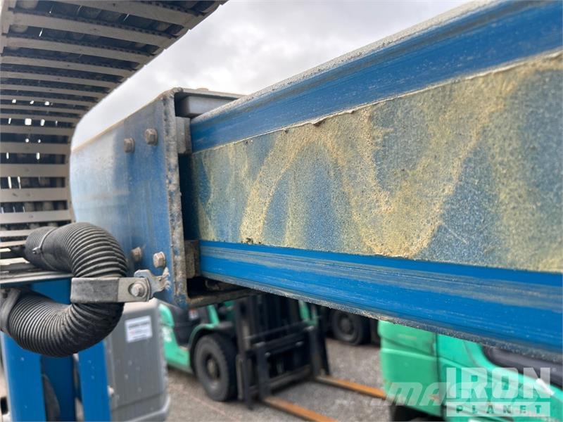 Genie Z34/22N 2WD Electric Articulating Boom Lift Zglobne dvižne ploščadi