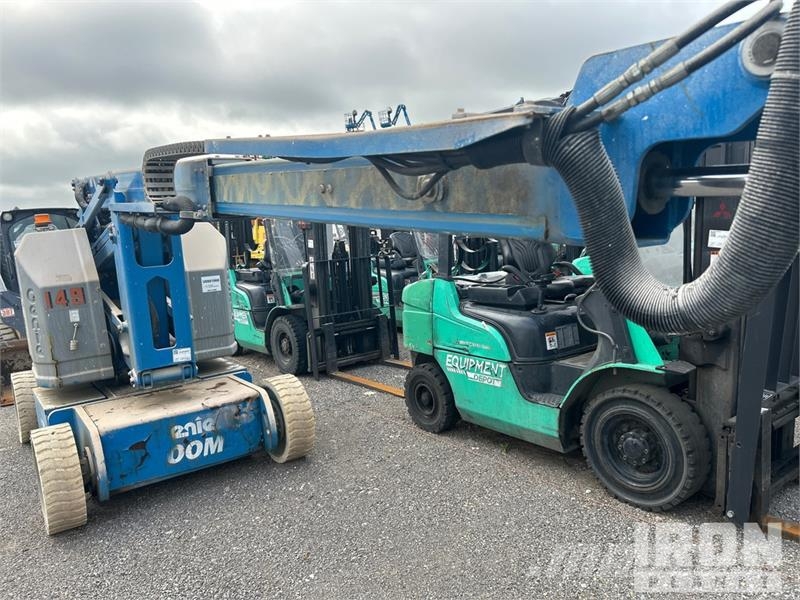Genie Z34/22N 2WD Electric Articulating Boom Lift Zglobne dvižne ploščadi