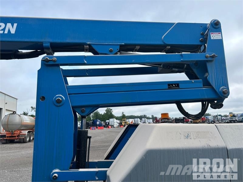 Genie Z34/22N 2WD Electric Articulating Boom Lift Zglobne dvižne ploščadi