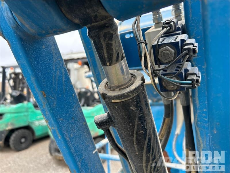 Genie Z34/22N 2WD Electric Articulating Boom Lift Zglobne dvižne ploščadi