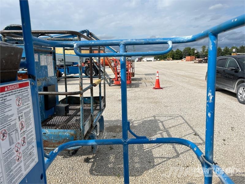 Genie Z34/22N 2WD Electric Articulating Boom Lift Zglobne dvižne ploščadi