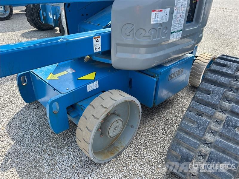 Genie Z40/23N RJ 2WD Electric Articulating Boom Lift Zglobne dvižne ploščadi