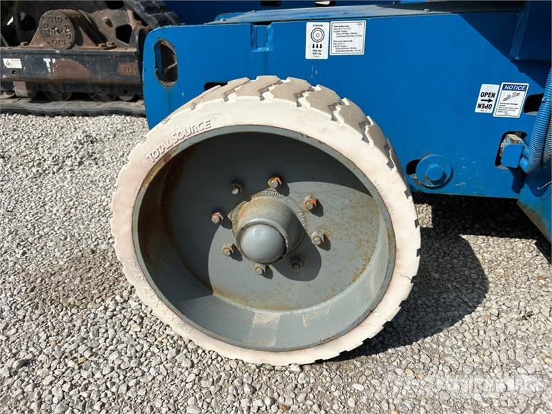 Genie Z40/23N RJ 2WD Electric Articulating Boom Lift Zglobne dvižne ploščadi