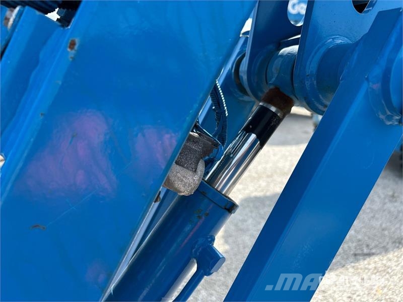 Genie Z40/23N RJ 2WD Electric Articulating Boom Lift Zglobne dvižne ploščadi