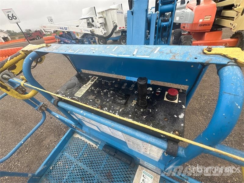 Genie Z45/25 2WD Electric Articulating Boom Lift Gelenkteleskoparbeitsbühnen