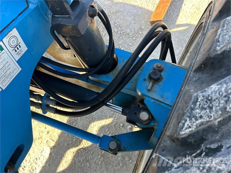 Genie Z45/25 4WD Dual Fuel Articulating Boom Lift Articulated boom lifts